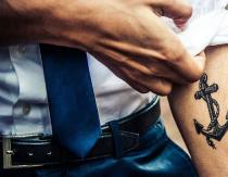 Маленькие татуировки для мужчин: красивые эскизы Тату эскизы для парней на торс